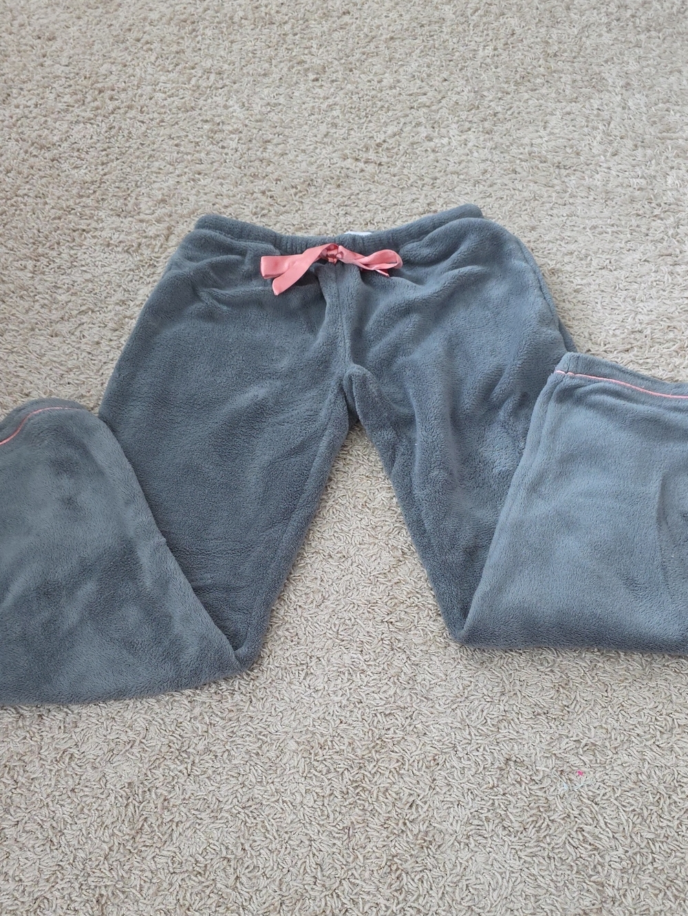 Women's Plush Gray Lounge Pajama Pants with Pink Drawstring